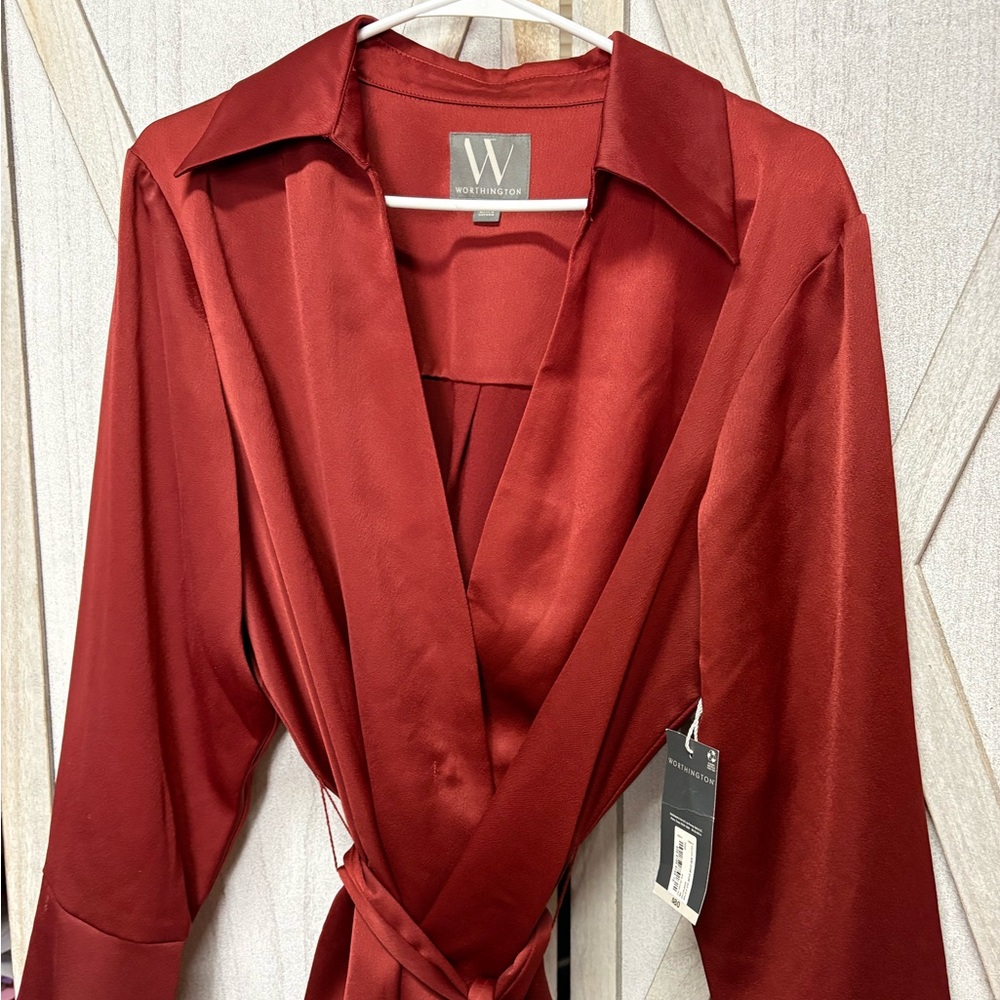 Worthington Burgundy Satin Top